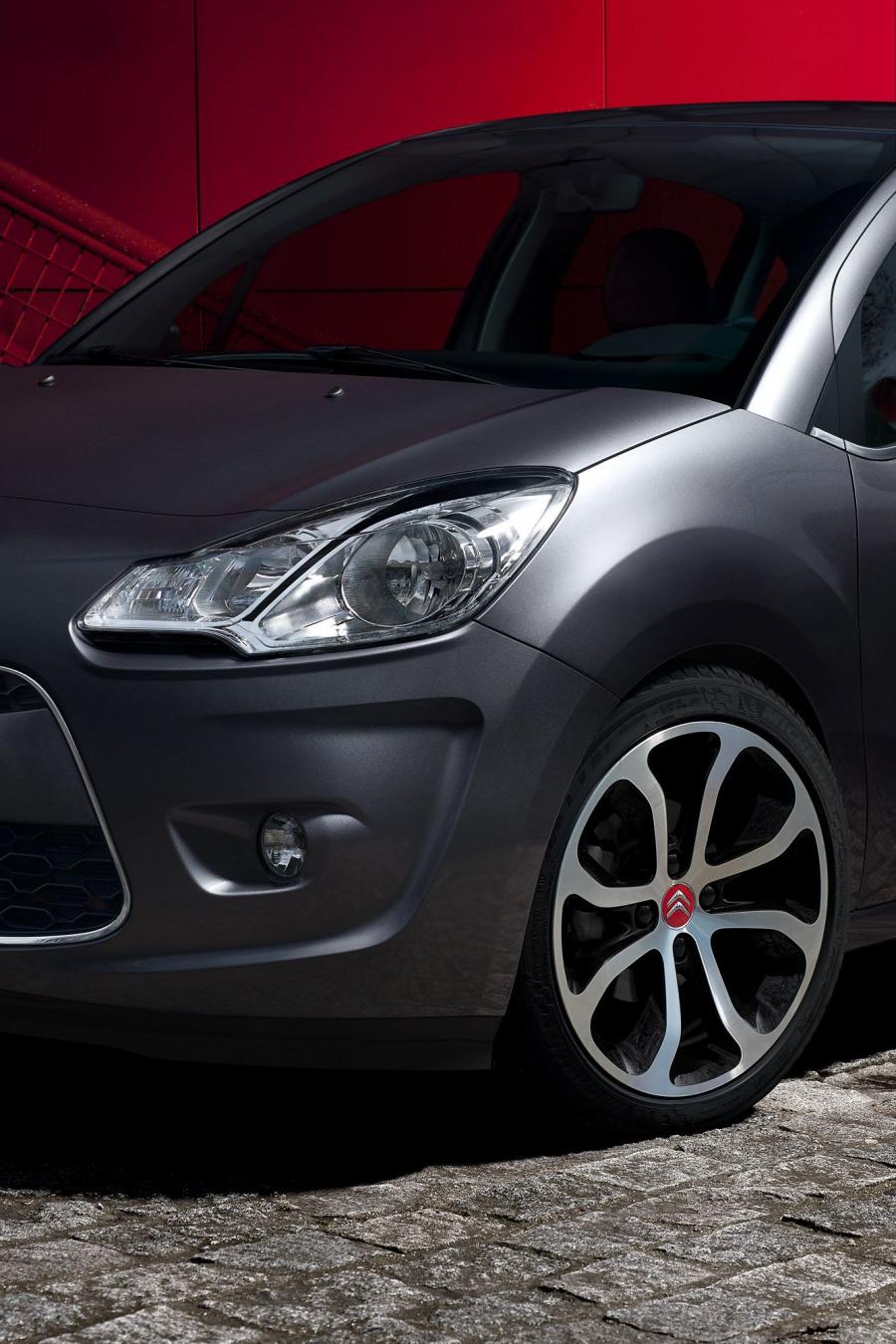  Citroen C3 PS Vita 2012 года  (фото 3 из 23)